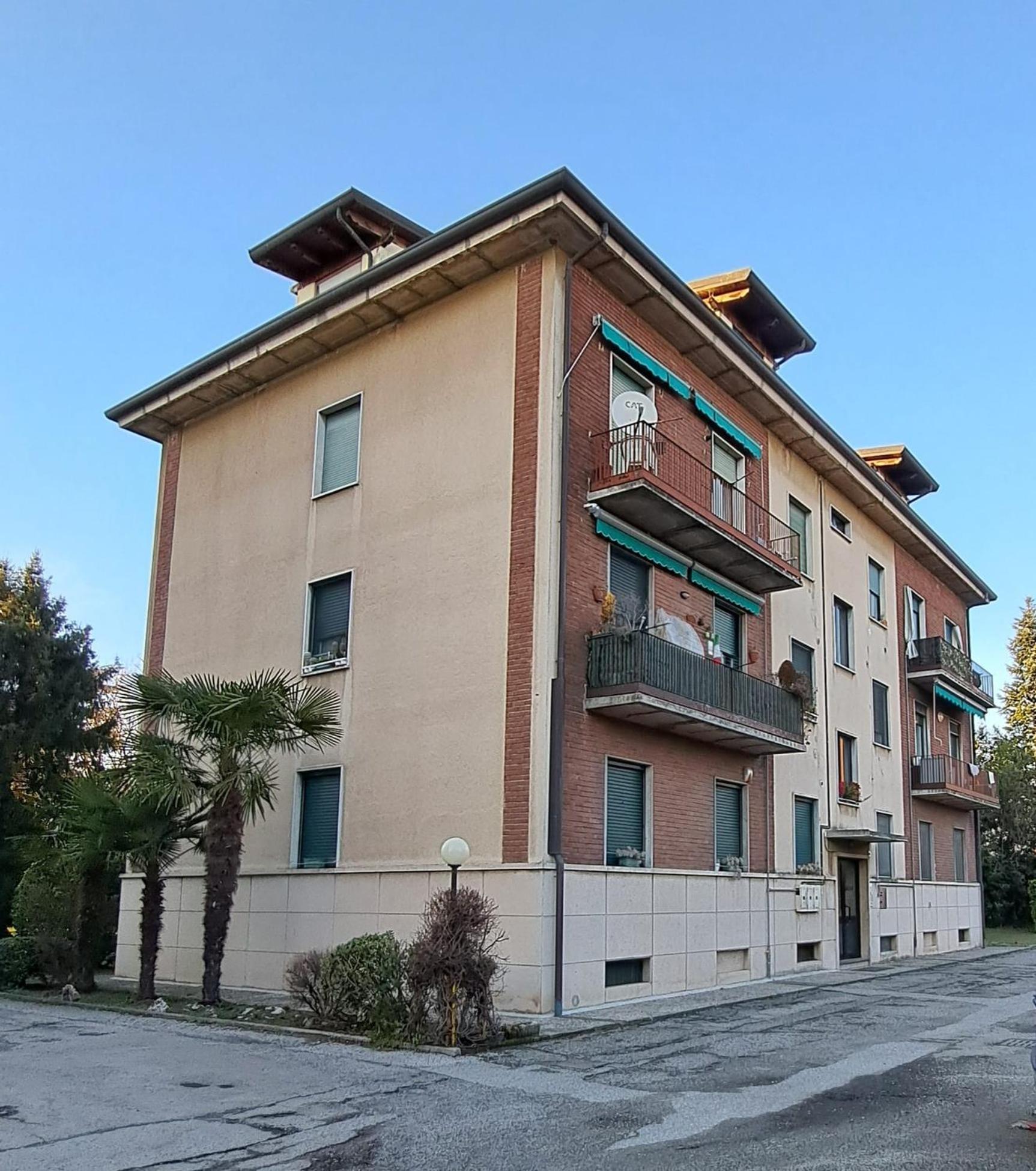 Casa Paola - Stazione 400 Mt - Free Wifi Leilighet Arcore Eksteriør bilde